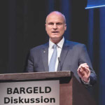 Bundesbank-Vorstand Carl-Ludwig Thiele gegen Bargeld-Obergrenze und Bargeldverbot